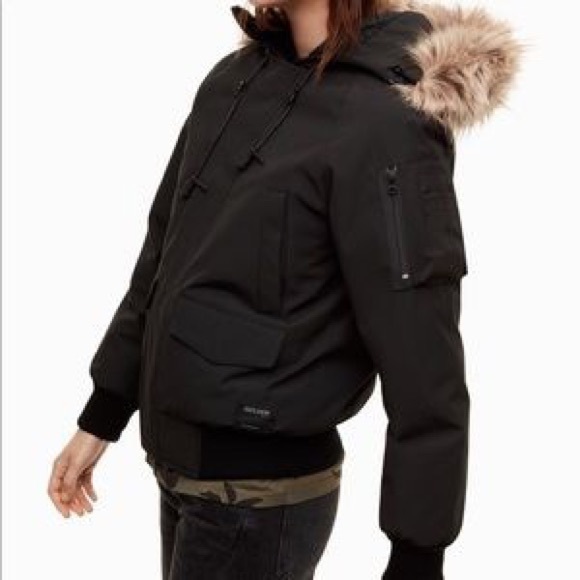 DENALI PARKA BY TNA - Picture 2 of 3
